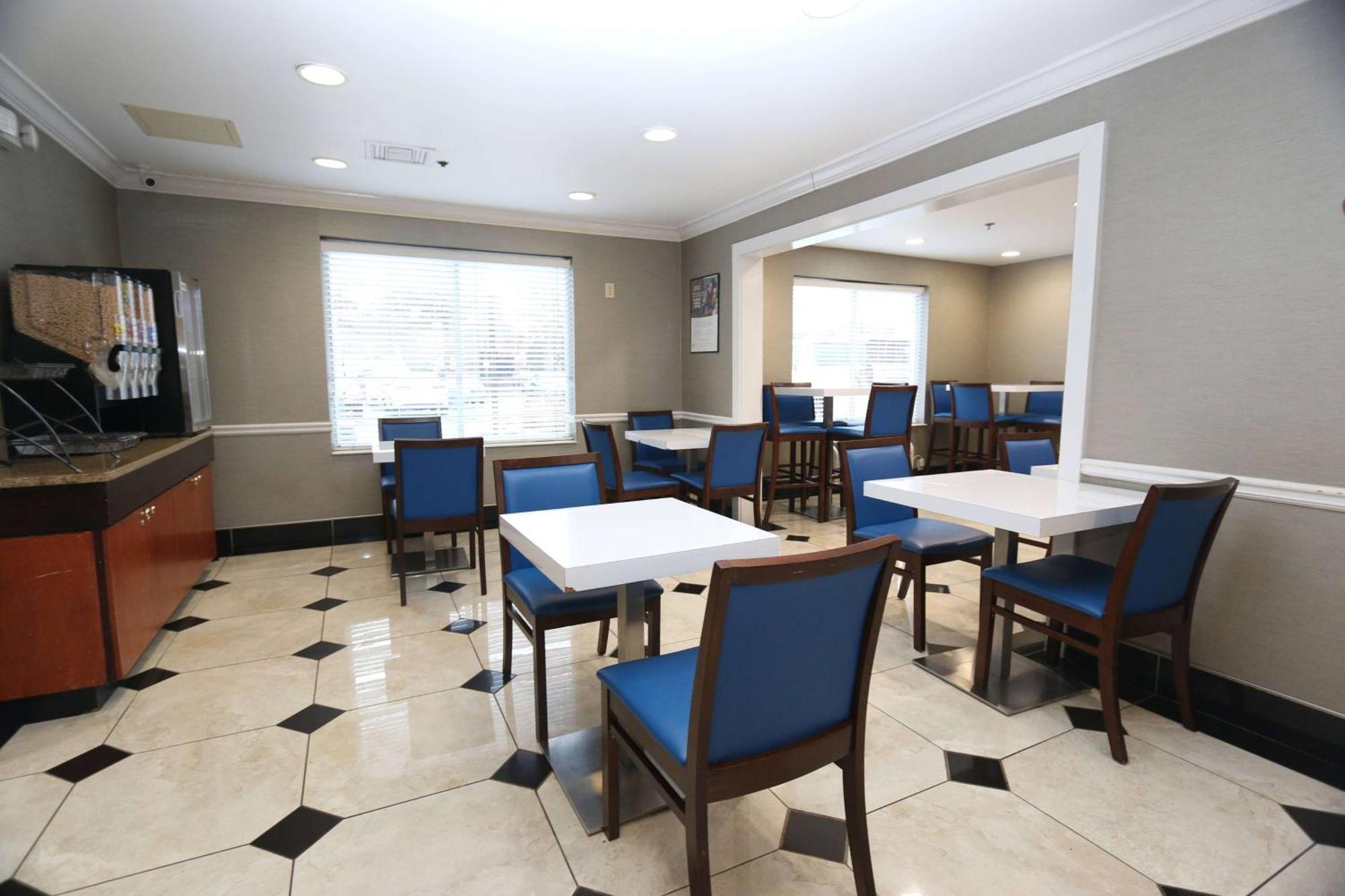 Baymont By Wyndham Lithia Springs Atlanta Hotel Exterior foto